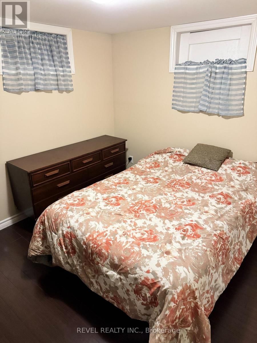 714 EYRE BOULEVARD Image 19