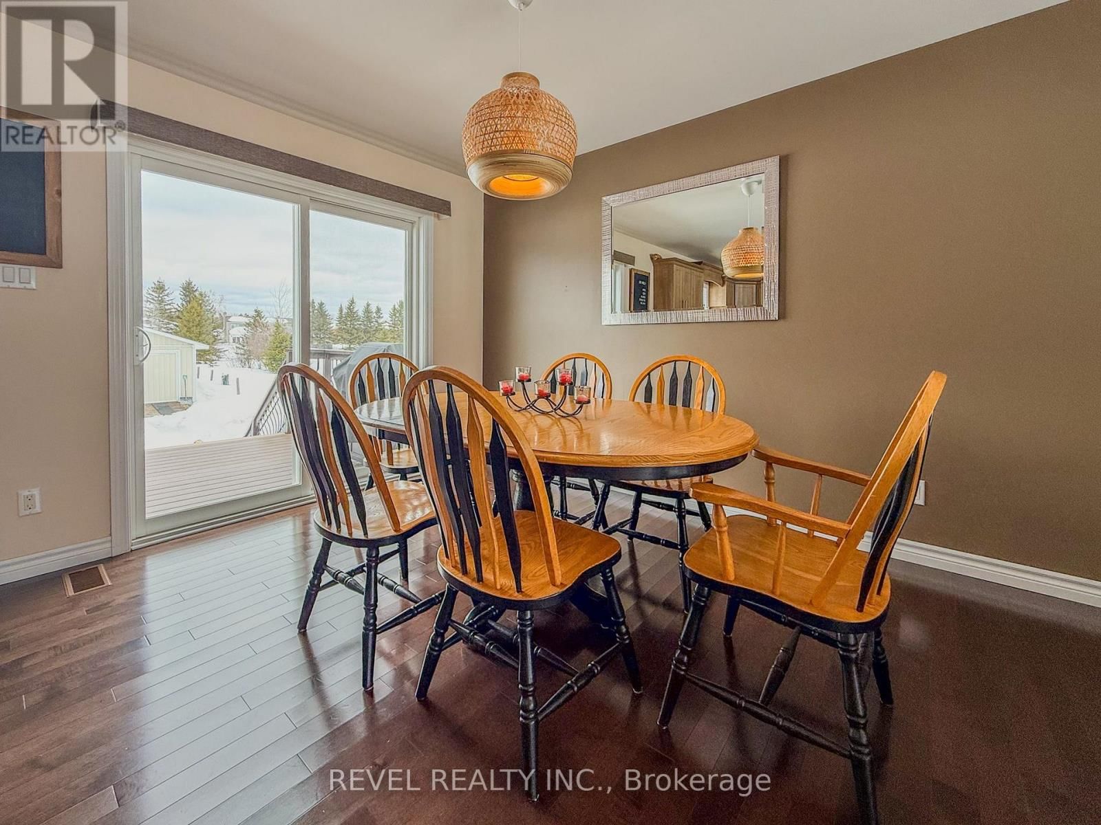 516 SONY STREET Image 11