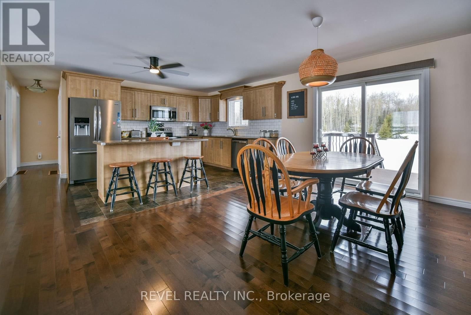 516 SONY STREET Image 12