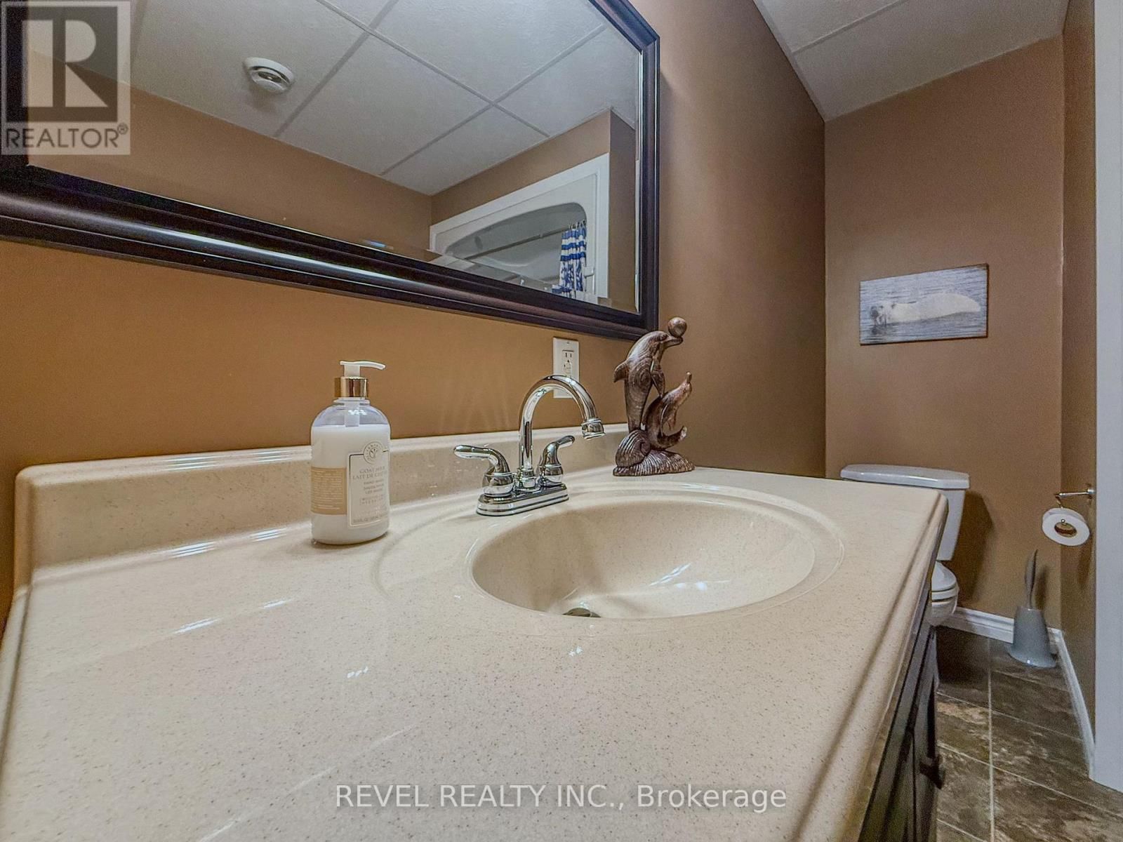 516 SONY STREET Image 39