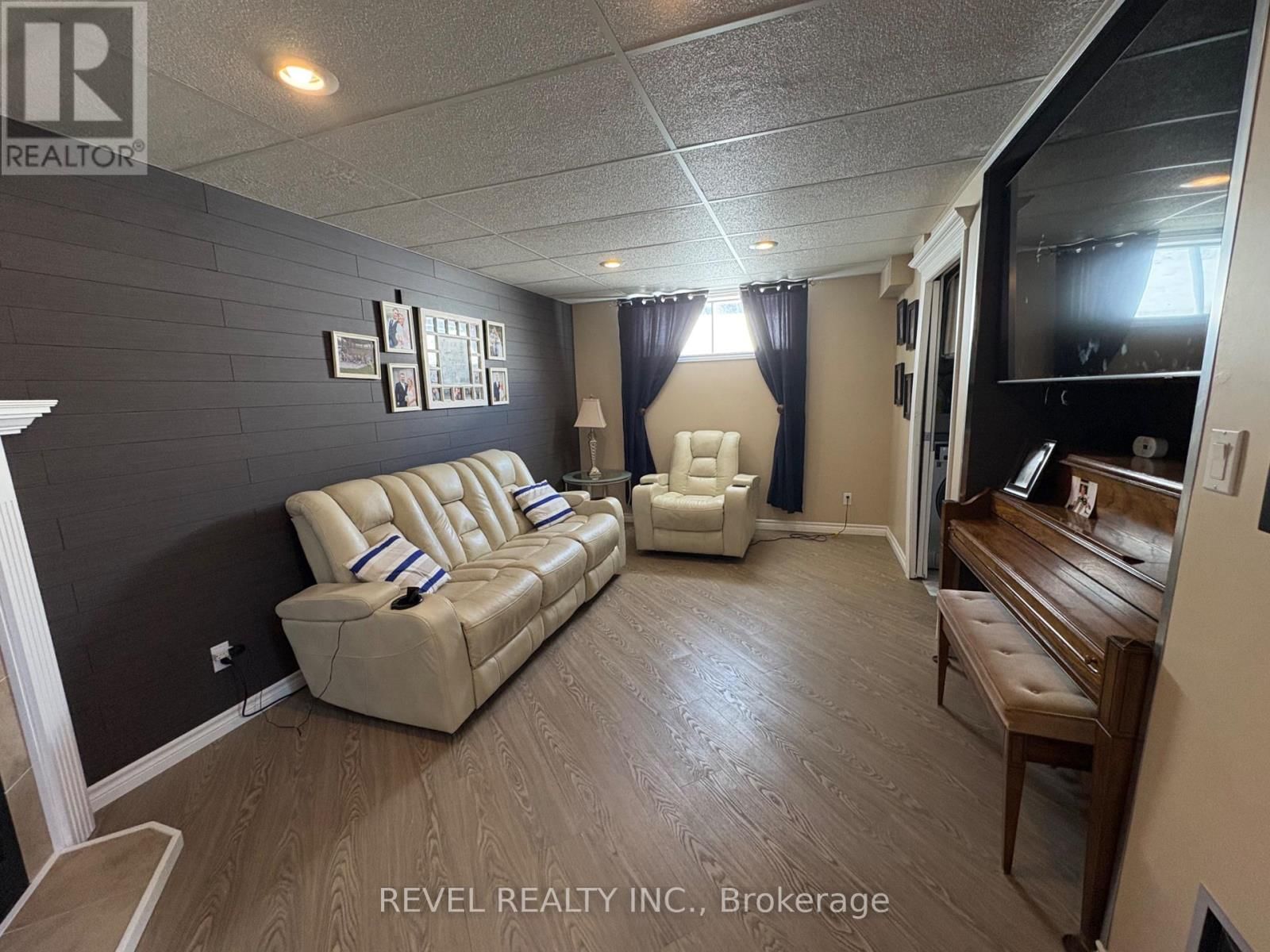 385 NAHMA ROAD Image 19