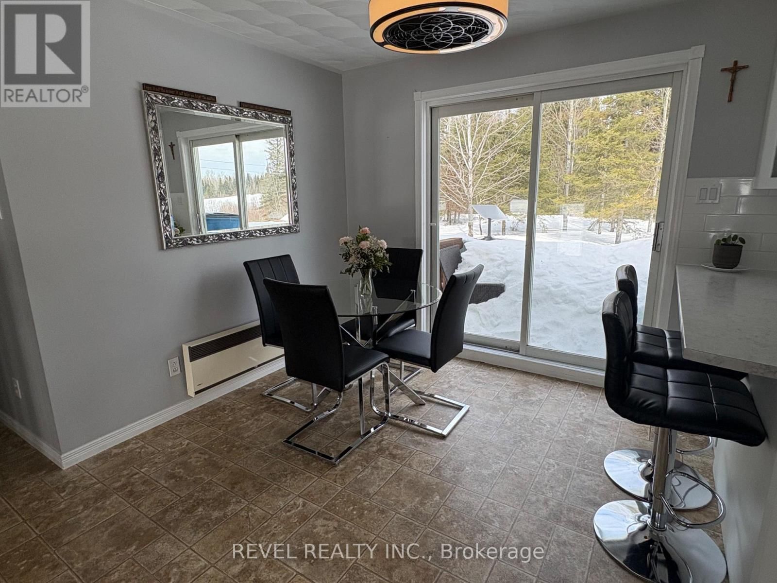 385 NAHMA ROAD Image 9