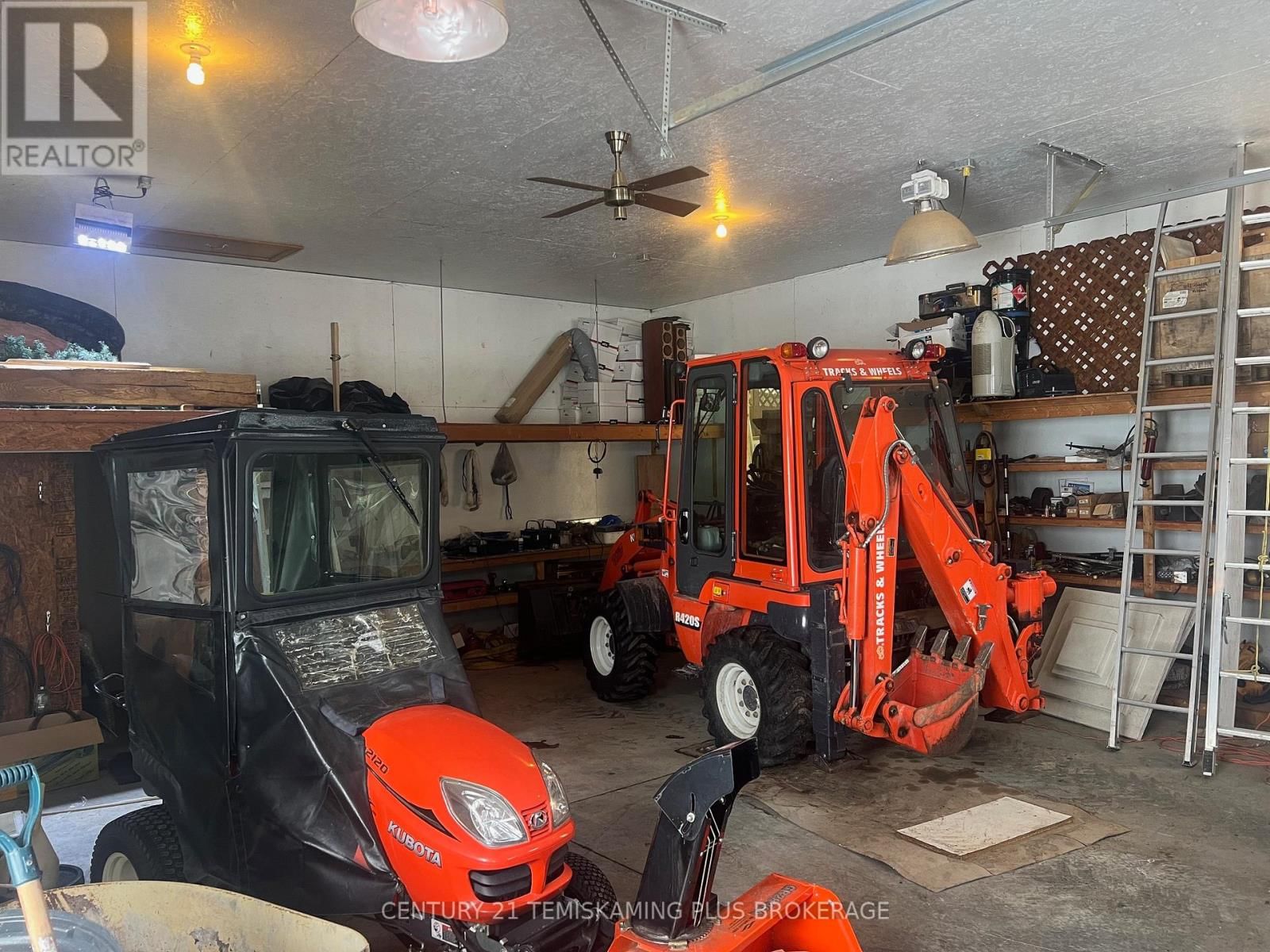 781 DAWSON POINT ROAD EAST Image 27