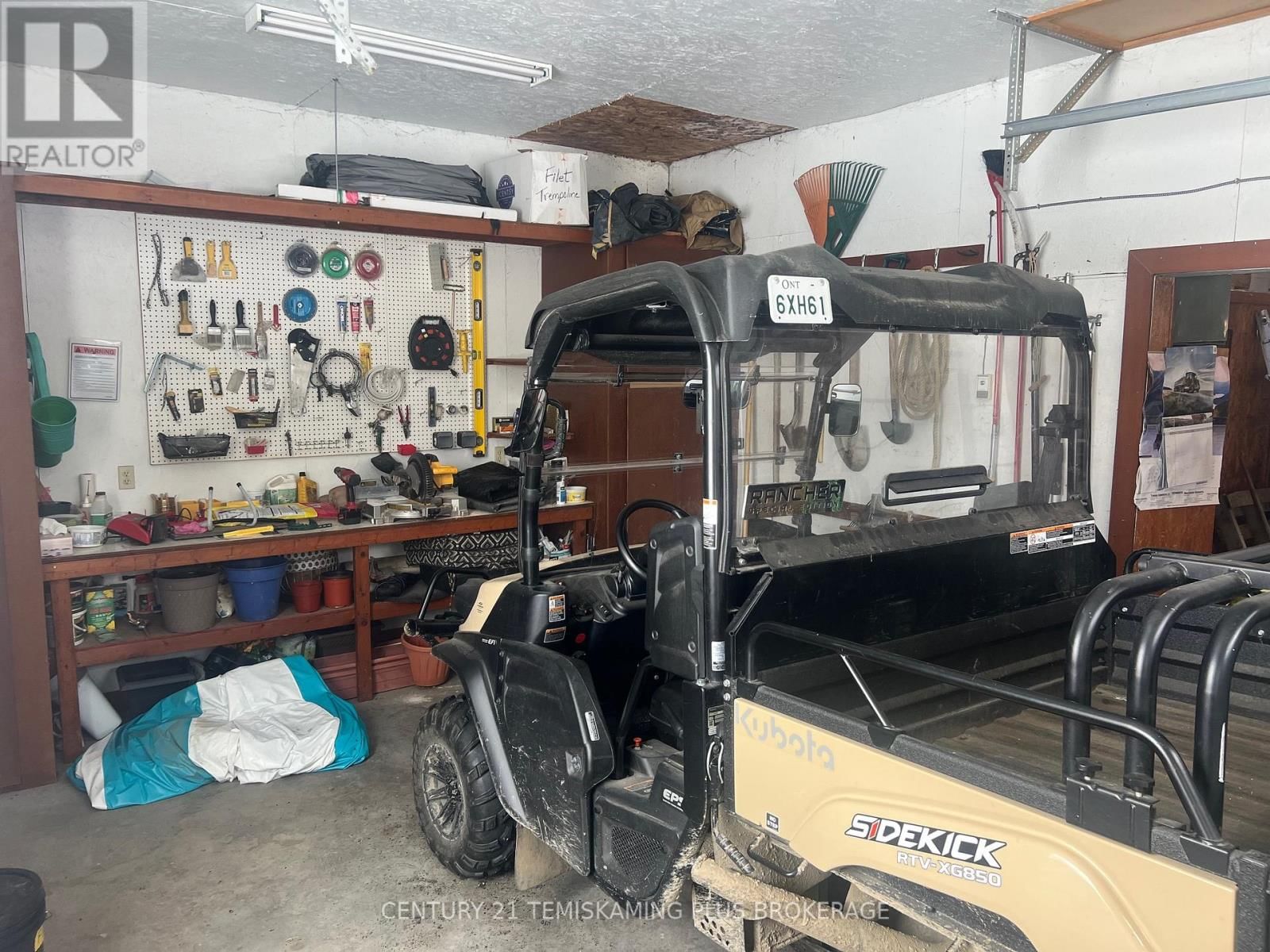 781 DAWSON POINT ROAD EAST Image 28