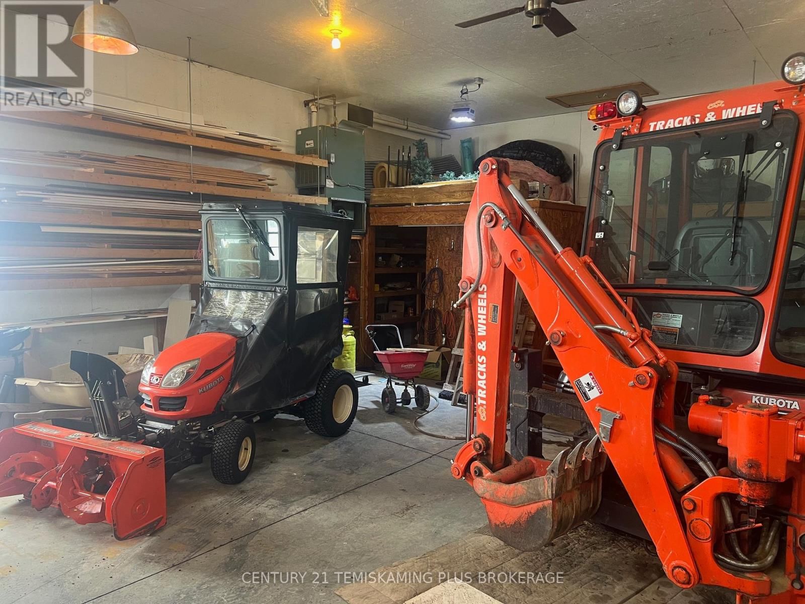 781 DAWSON POINT ROAD EAST Image 29