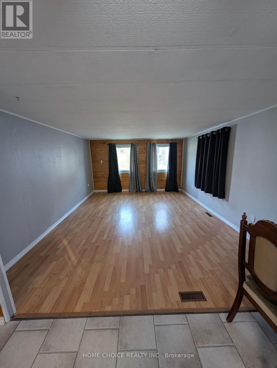 19 - 150 BURNSIDE DRIVE Image 3