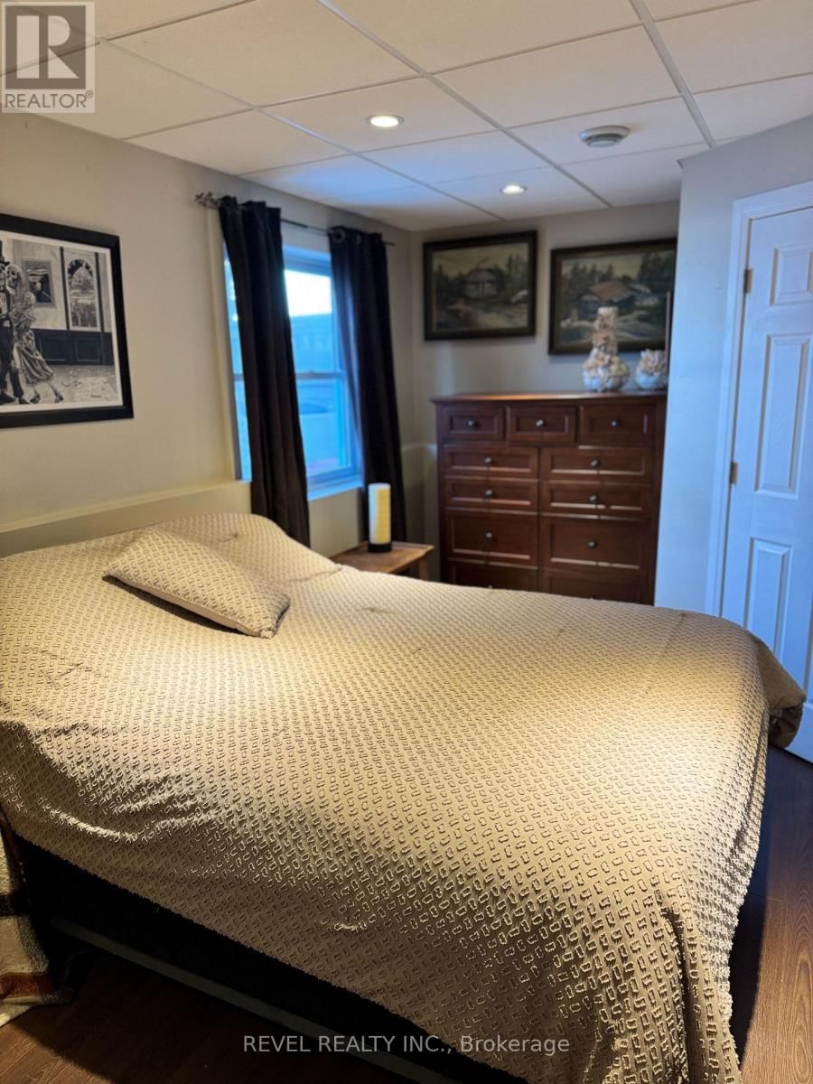 77 FERN AVENUE Image 12