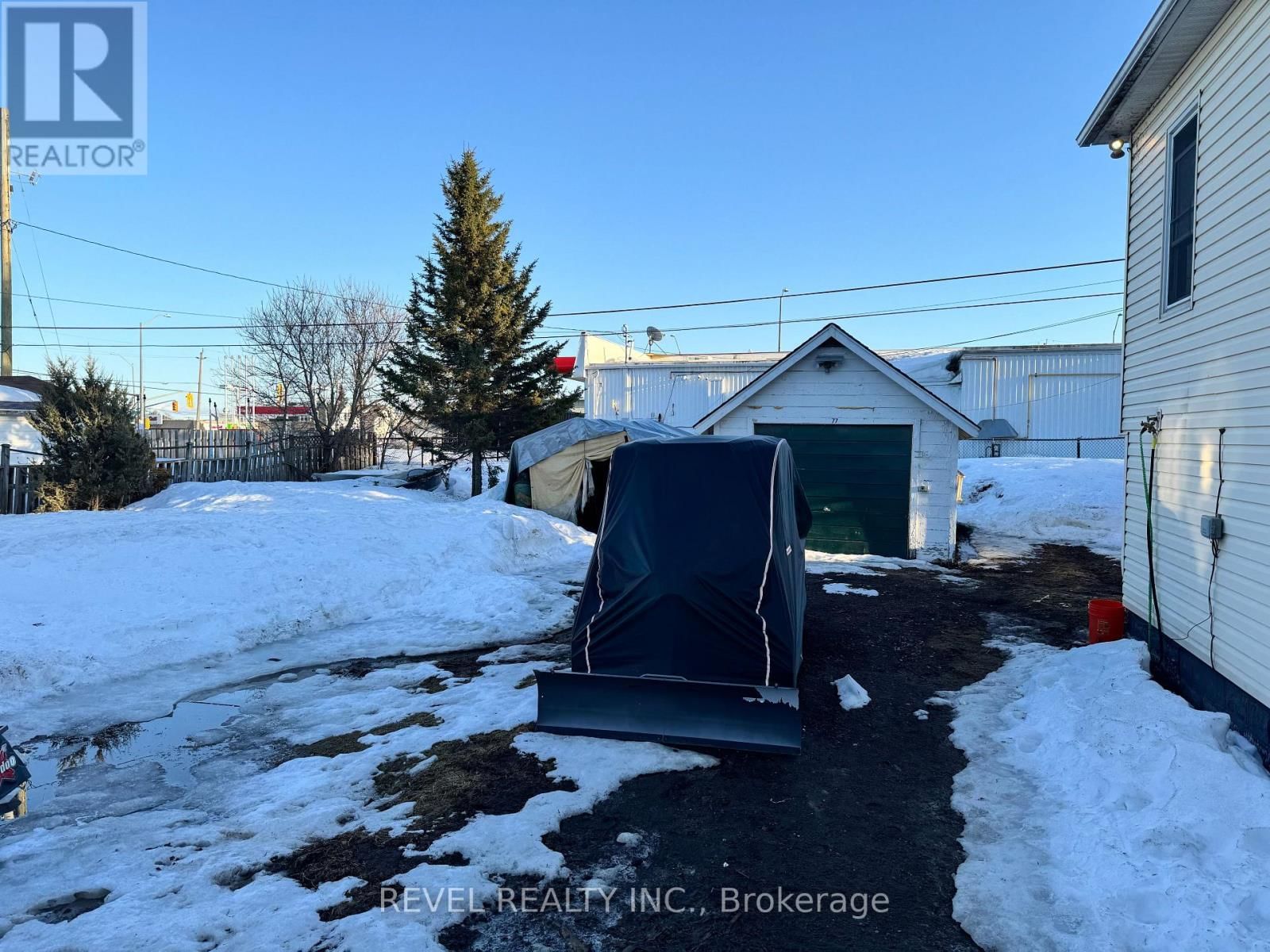 77 FERN AVENUE Image 4