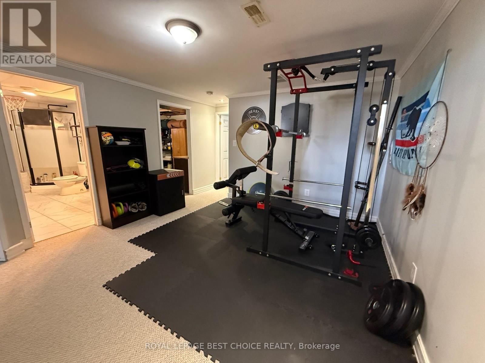 434 BATESON STREET Image 18