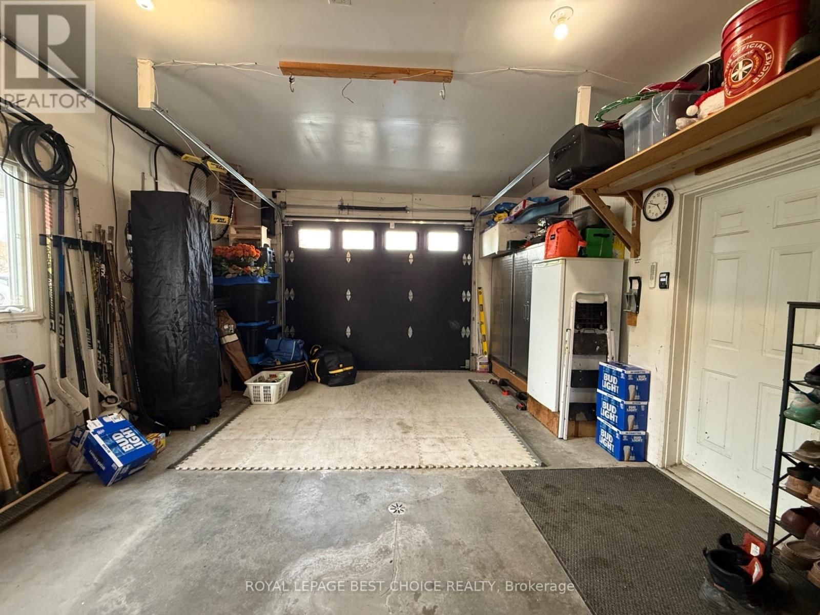 434 BATESON STREET Image 24