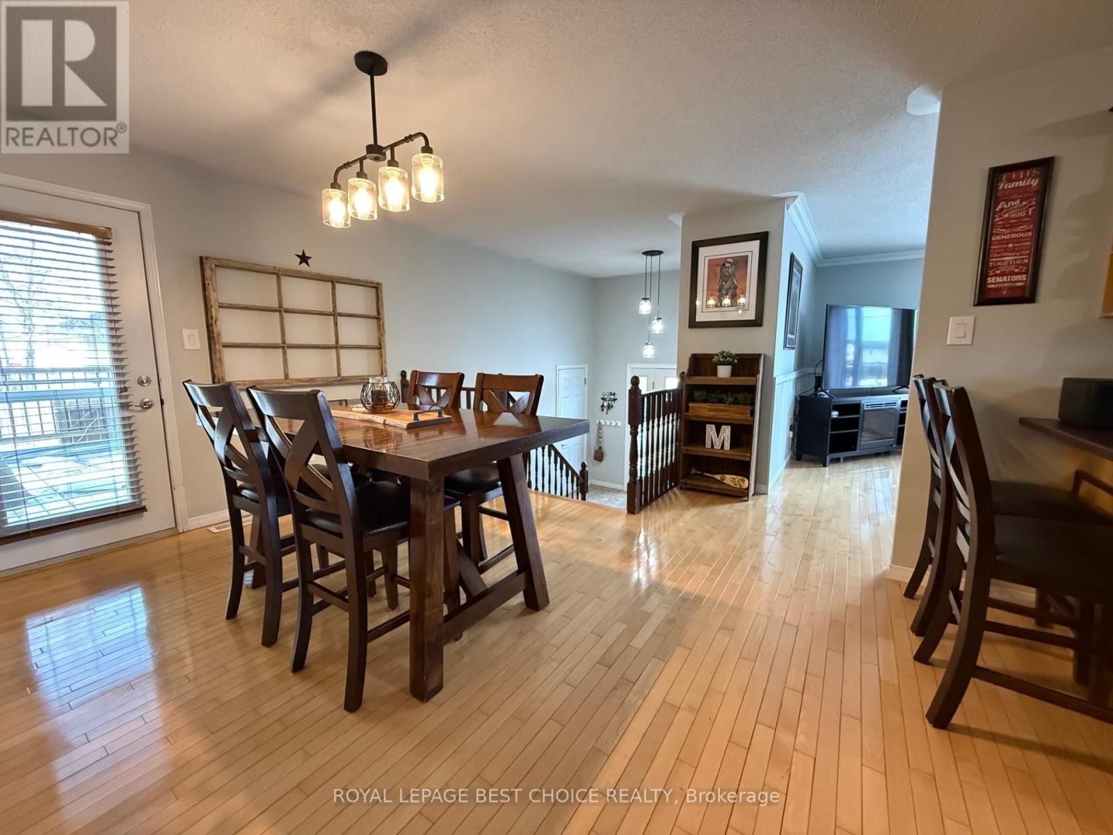 434 BATESON STREET Image 8