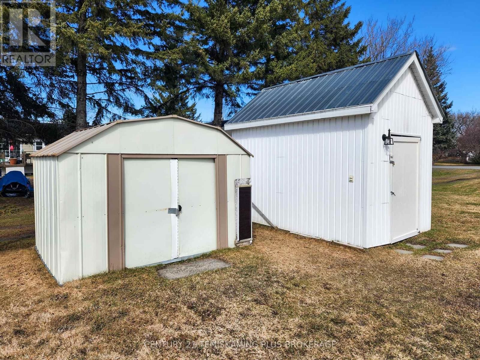 123 FOURTH AVENUE Image 6