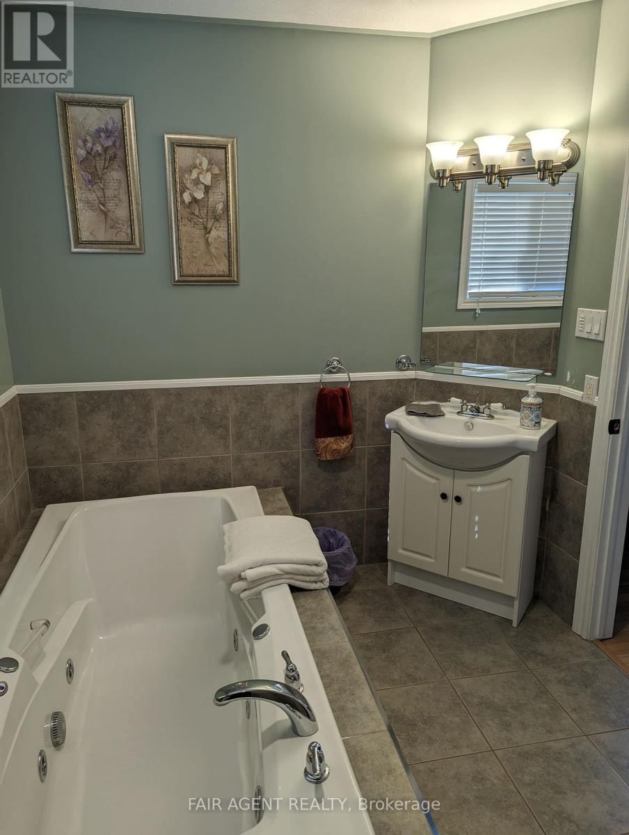 DAWSON POINT ROAD Image 21