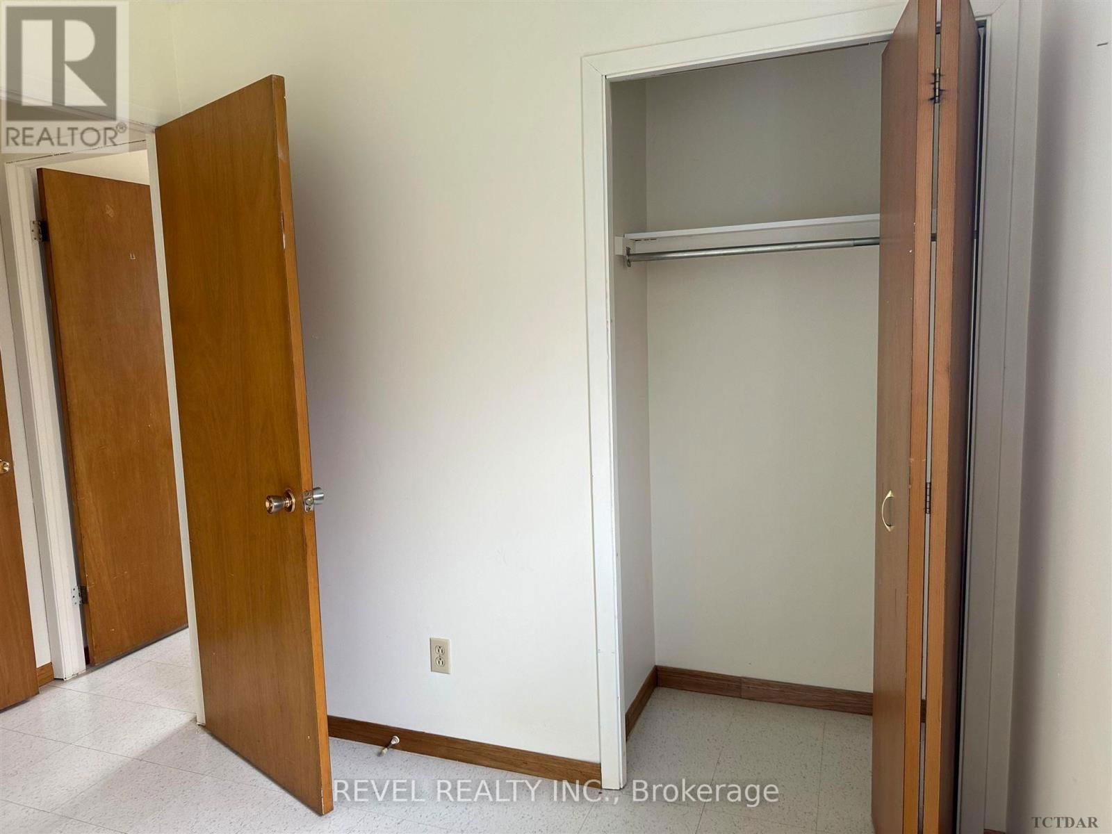 720 EDWARD AVENUE Image 18