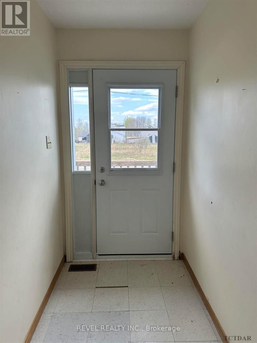 720 EDWARD AVENUE Image 2