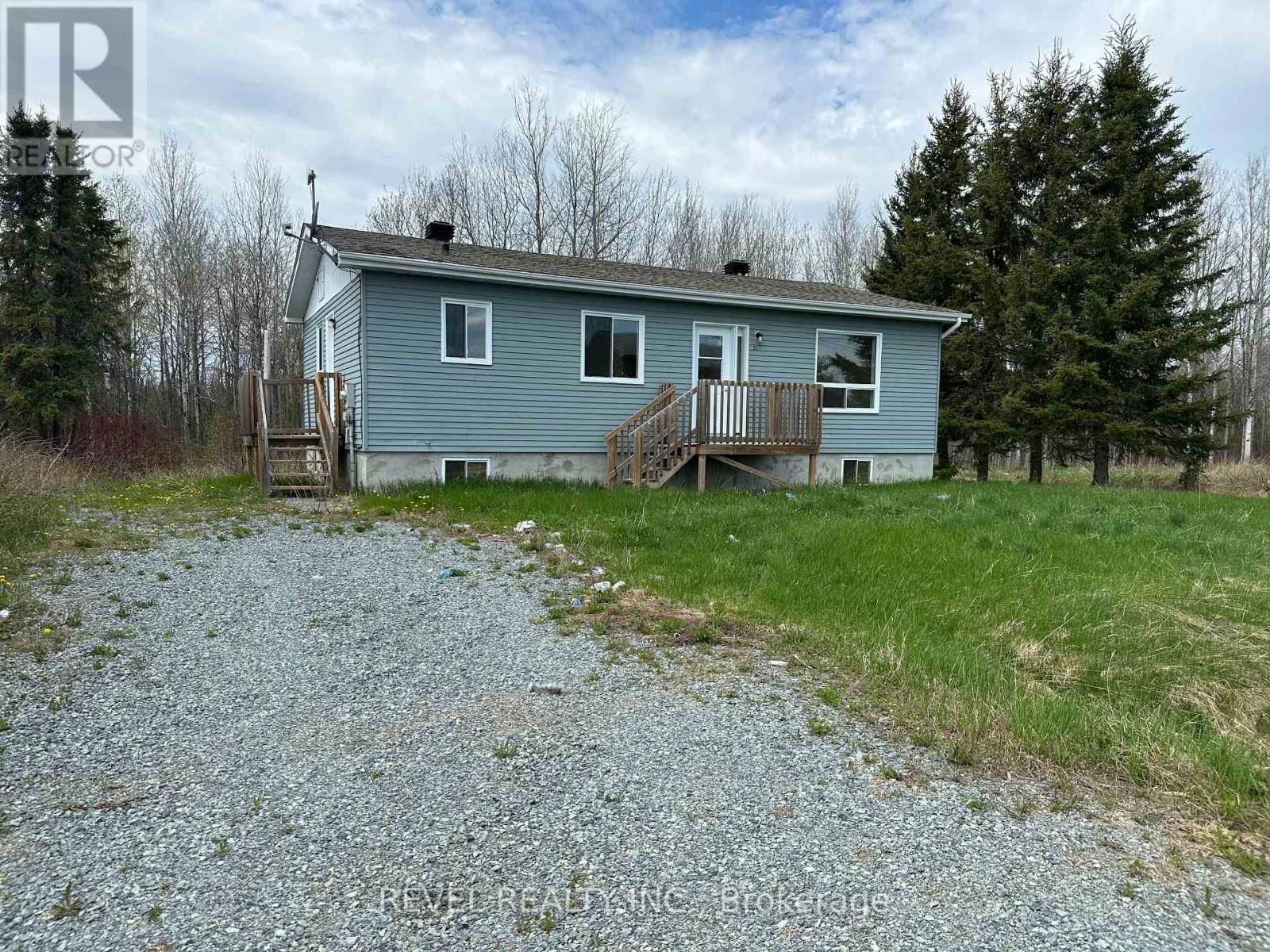 720 EDWARD AVENUE Image 32