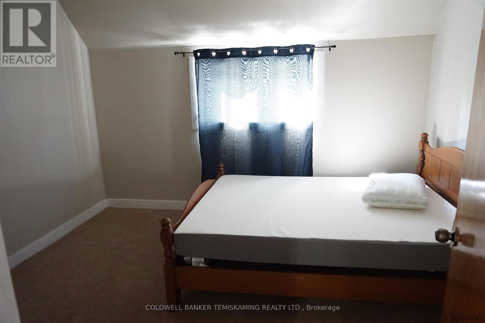 128 WHITEWOOD AVENUE WEST Image 31