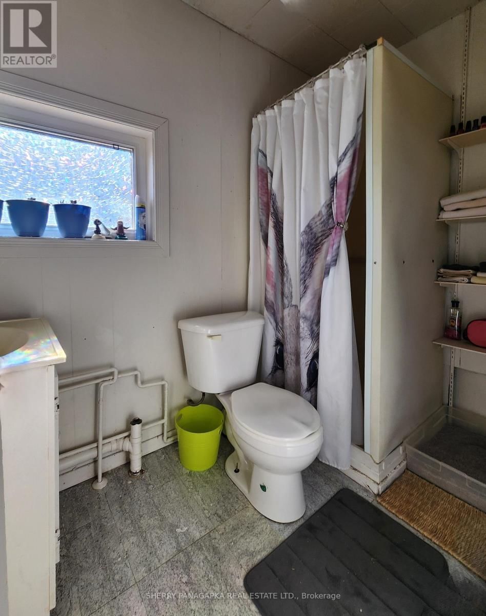 86 LEBEL AVENUE Image 20