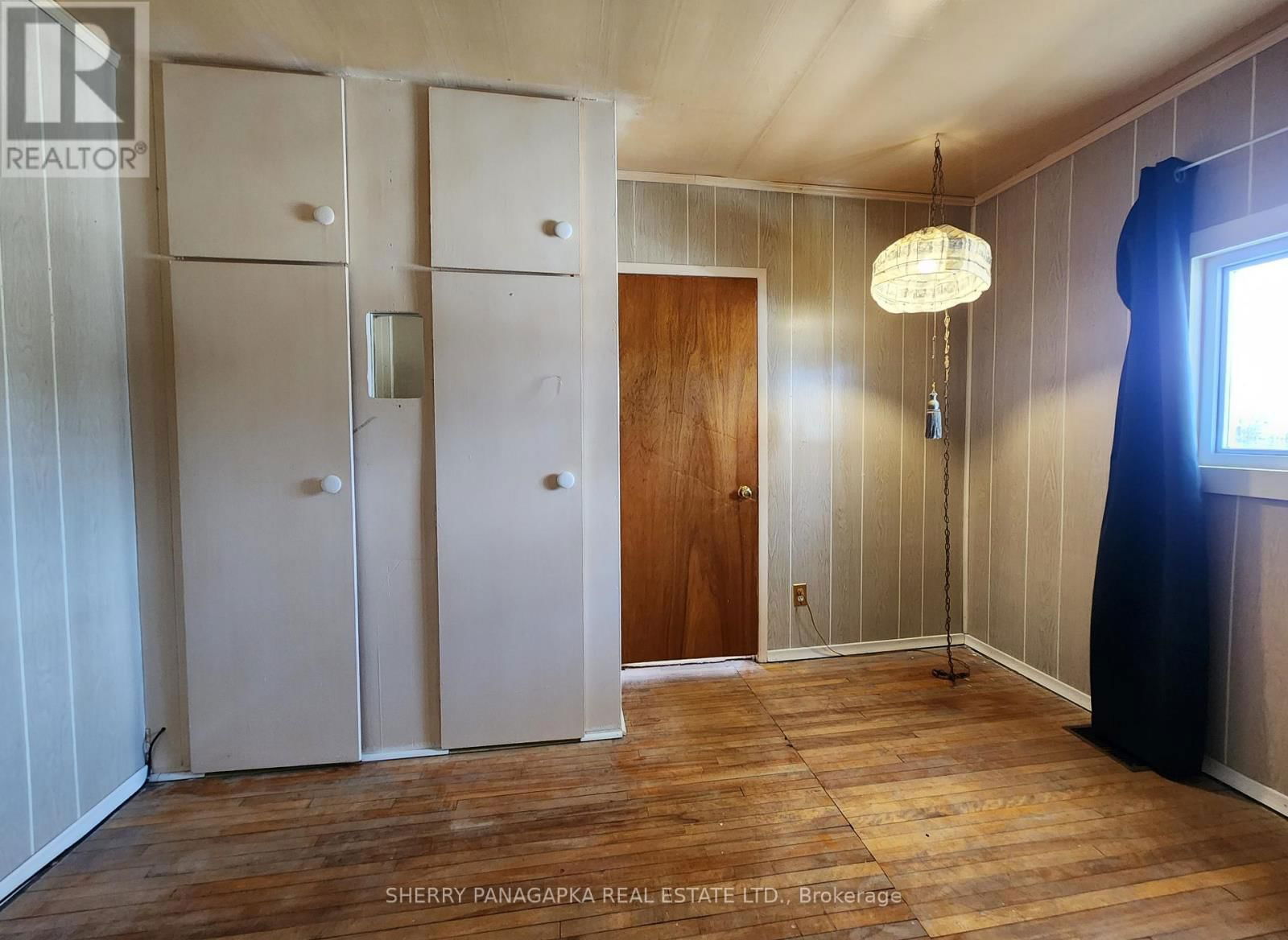 86 LEBEL AVENUE Image 32