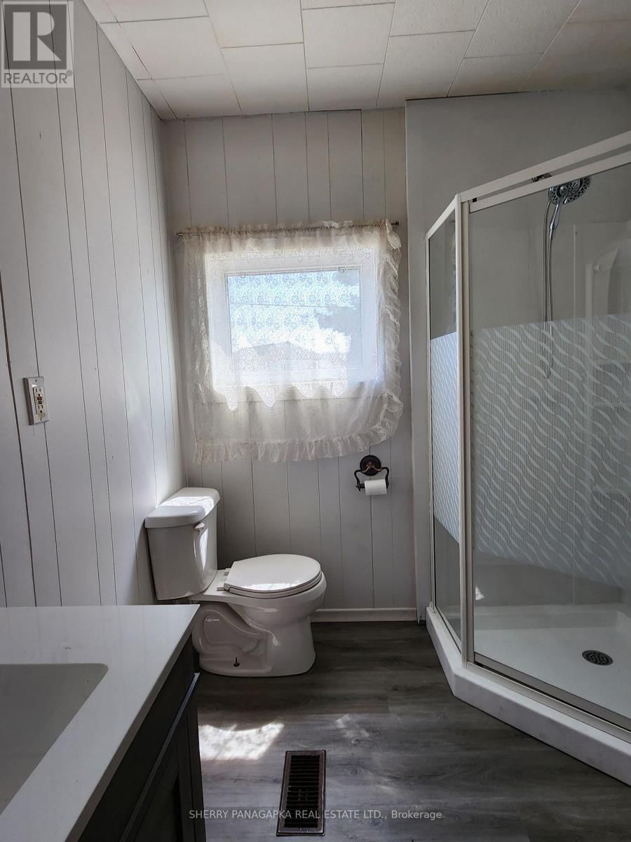 86 LEBEL AVENUE Image 34