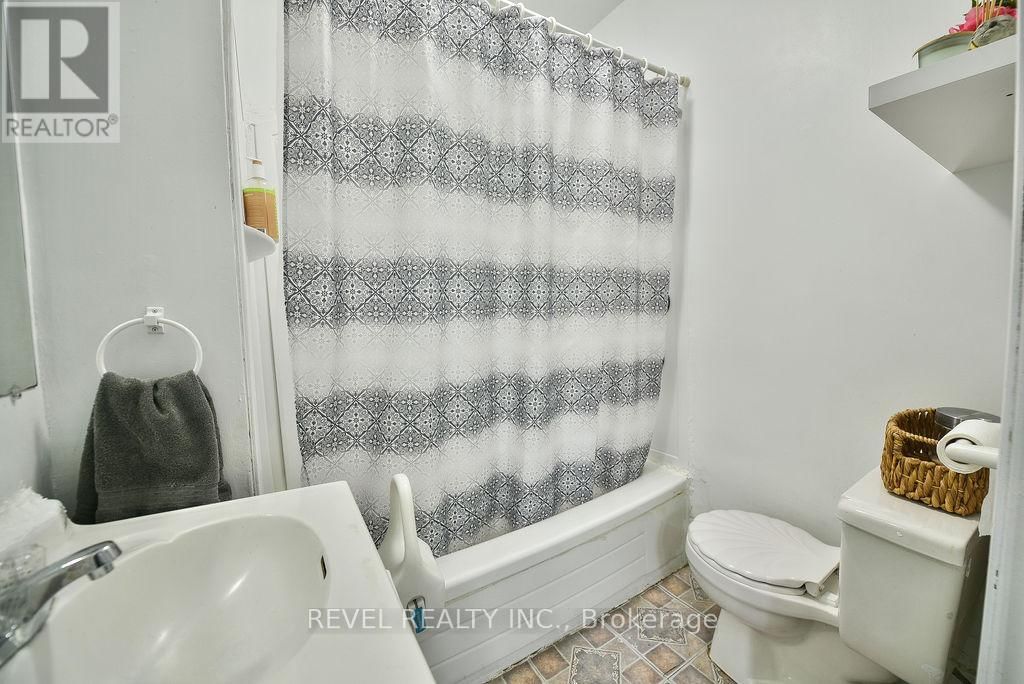 173 COLUMBUS AVENUE Image 11