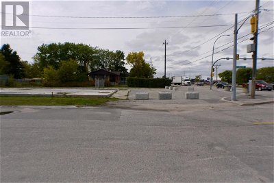 Image #1 of Commercial for Sale at 478 Government St, Drdyen, Ontario