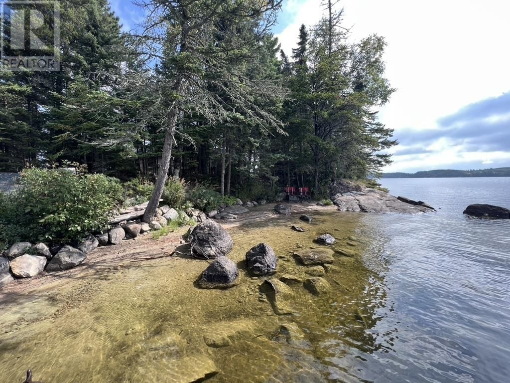 14 ISLAND CANYON LAKE Image 17