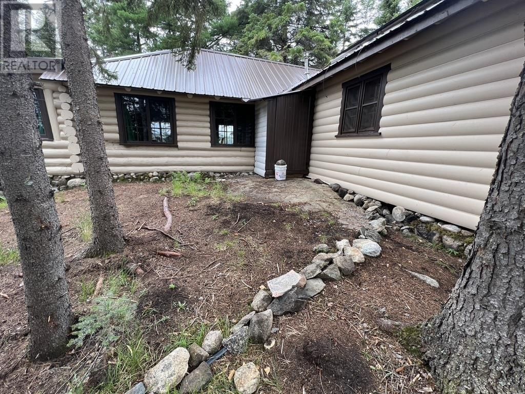 14 ISLAND CANYON LAKE Image 25