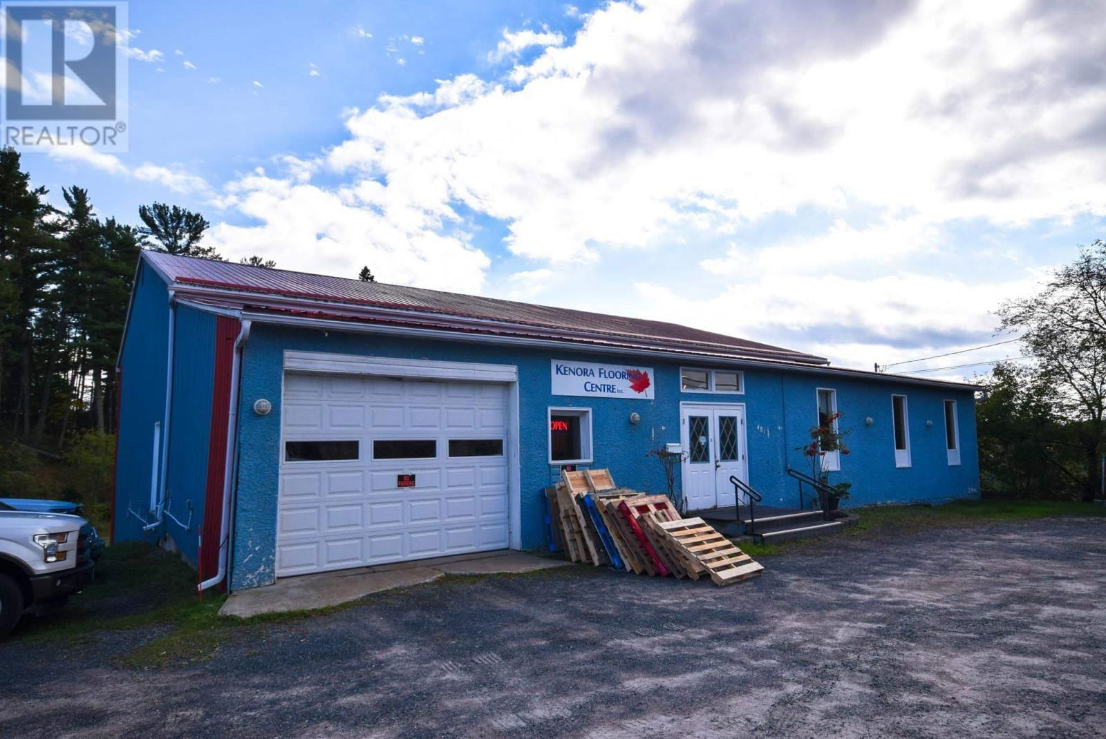 481 LAKEVIEW DR Image 27