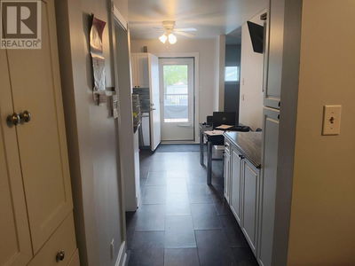 Image #1 of Commercial for Sale at 106 Shuniah St, Thunder Bay, Ontario