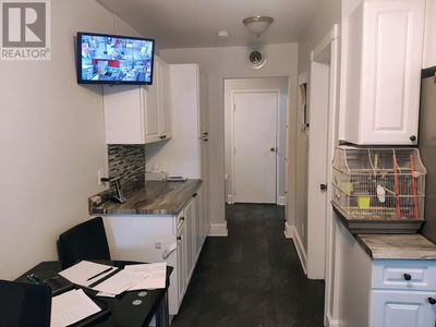 Image #1 of Commercial for Sale at 106 Shuniah St, Thunder Bay, Ontario