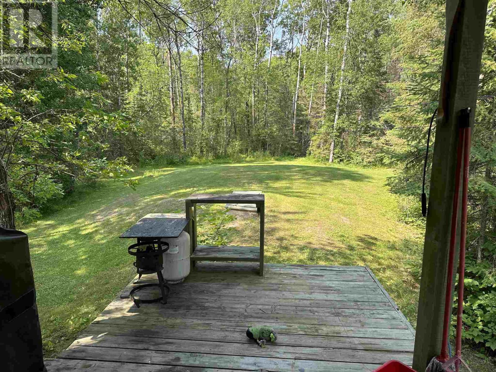 4 WOLF ISLAND Image 32