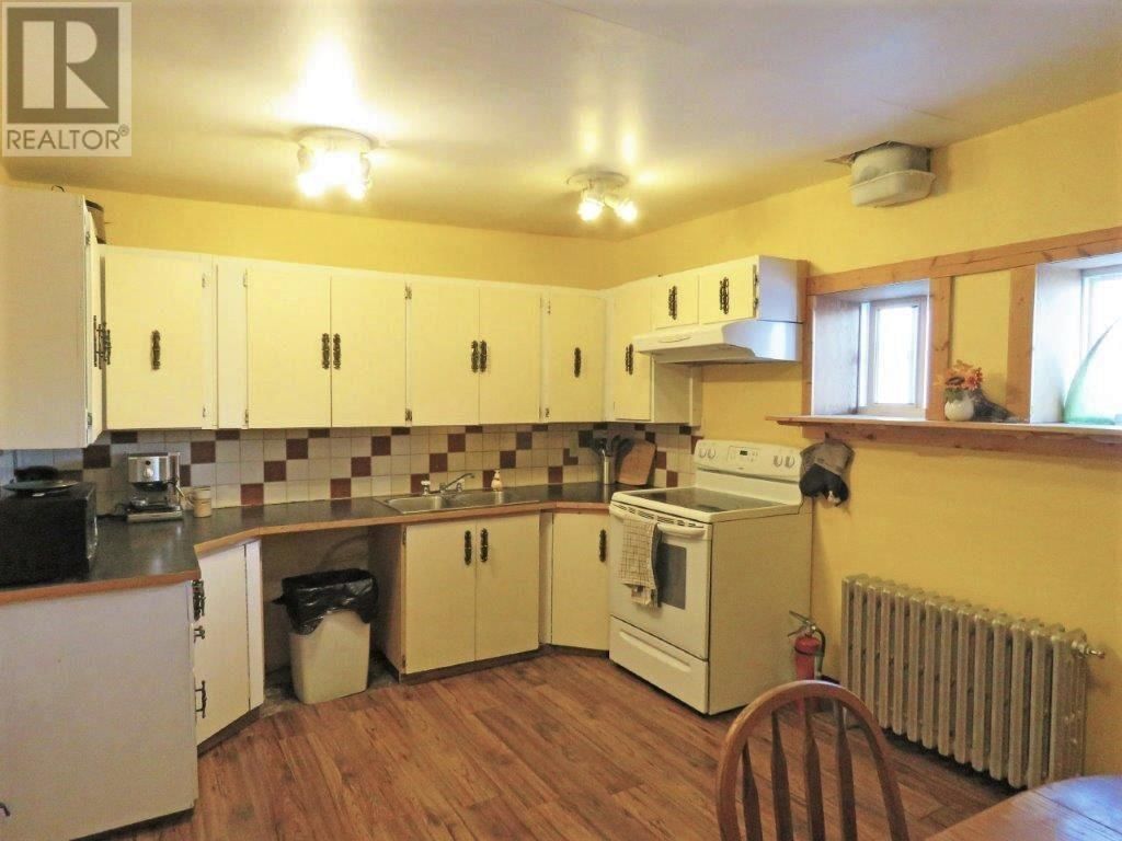 46 FRONT STREET Image 18