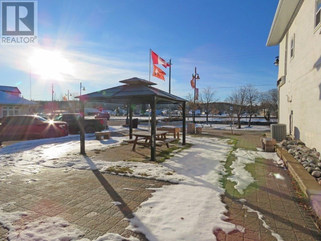 46 FRONT STREET Image 47