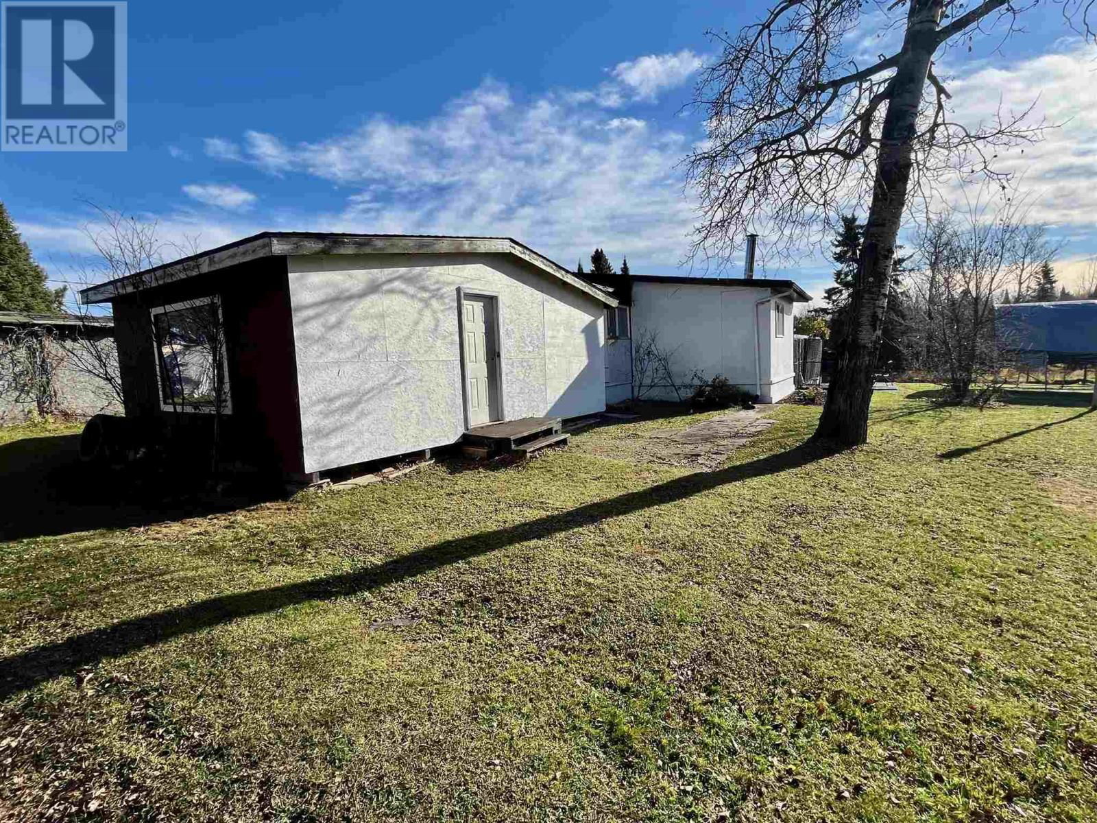 59 16740 HWY 17|59 CHOMITSA TRAILER PARK Image 29