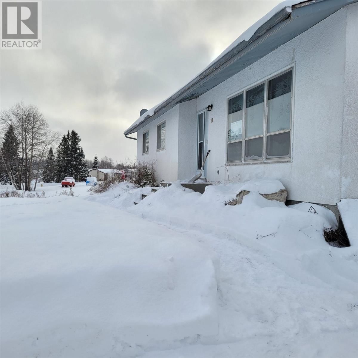 10 Shawinigan Place Image 4