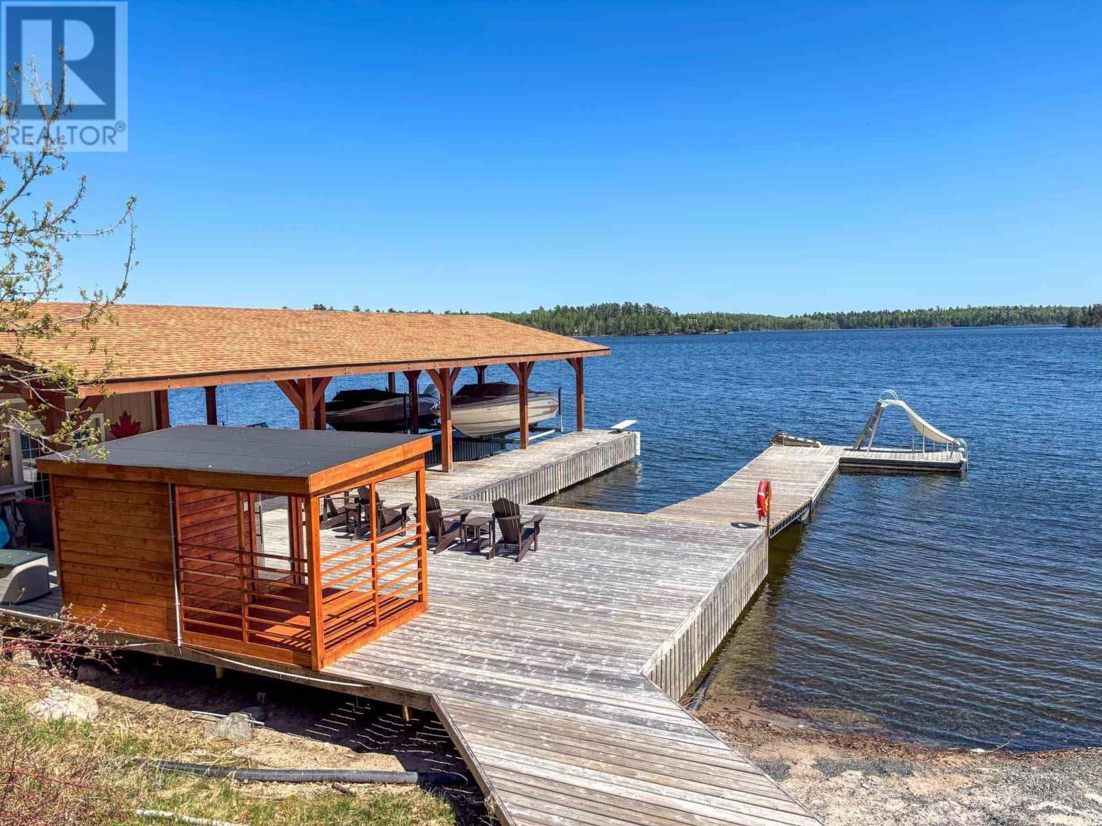 65 POPLAR BAY RD Image 42
