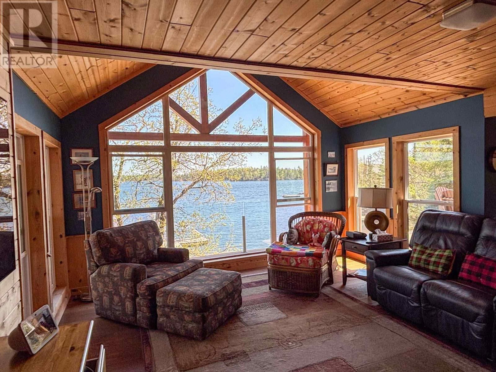 65 POPLAR BAY RD Image 9