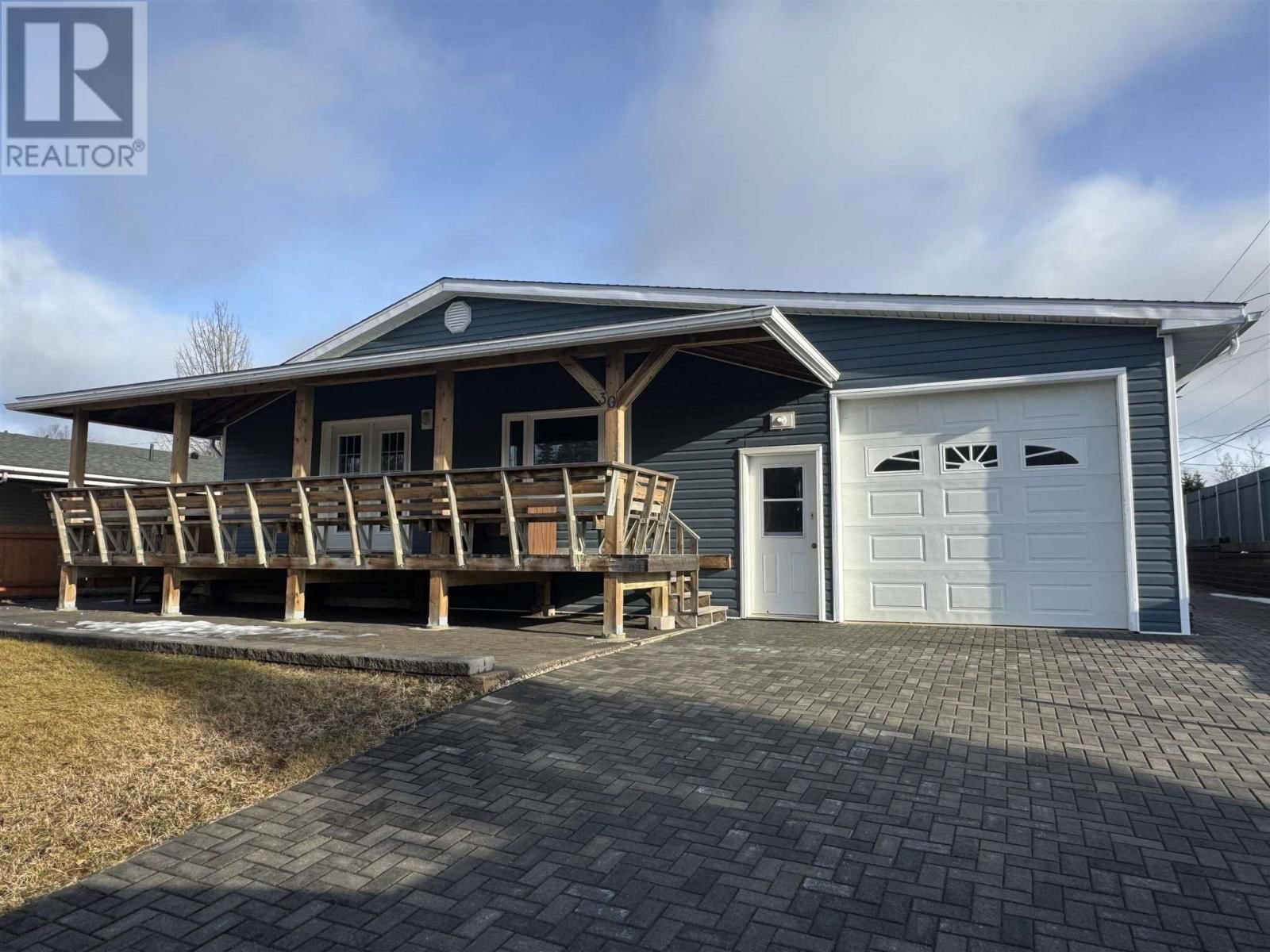 30 ASPENDALE DR Image 1