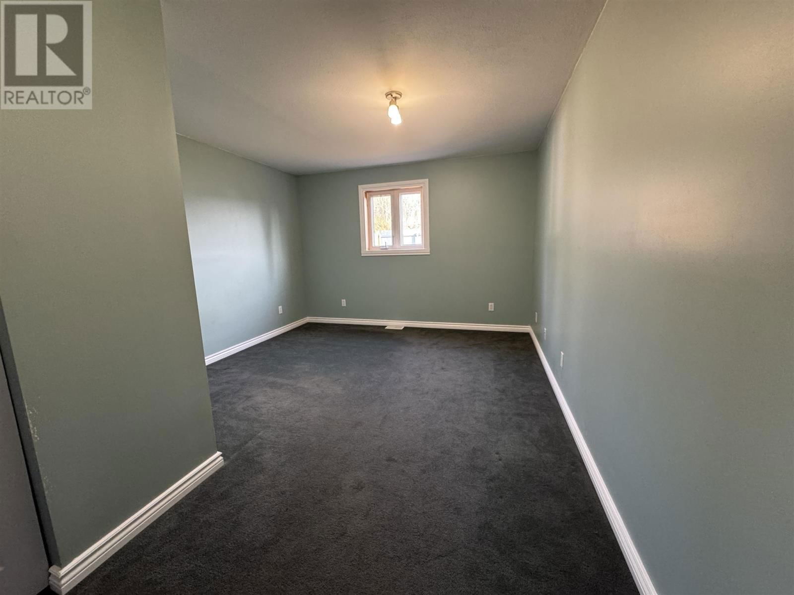 30 ASPENDALE DR Image 24