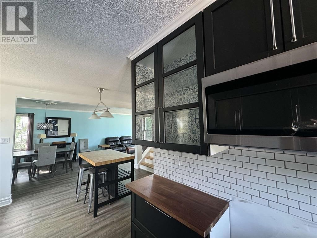 46 NEEBIG AVE Image 18