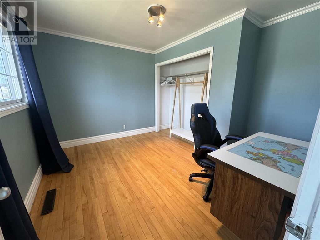 46 NEEBIG AVE Image 23