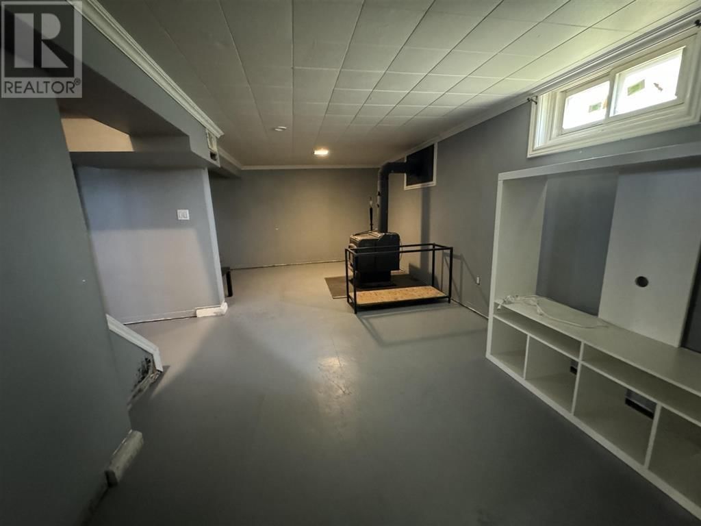 46 NEEBIG AVE Image 29