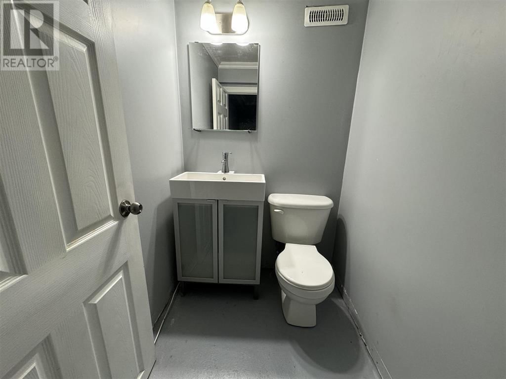 46 NEEBIG AVE Image 30