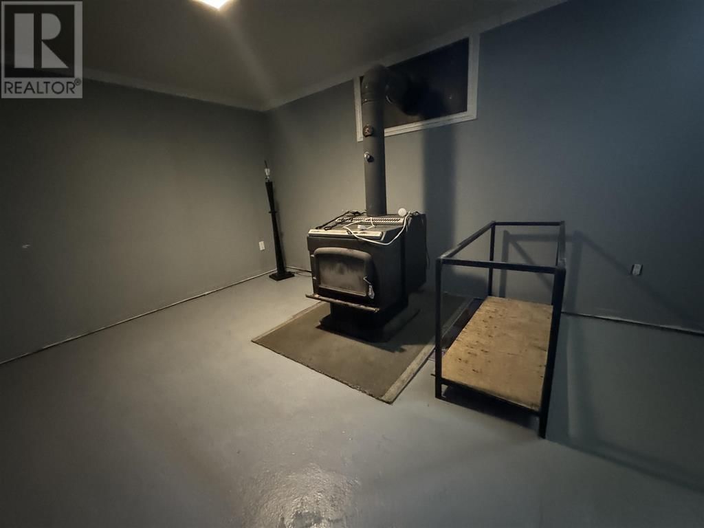 46 NEEBIG AVE Image 31