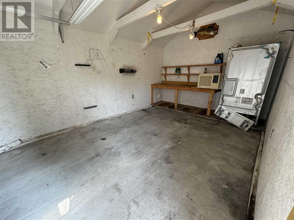 46 NEEBIG AVE Image 39