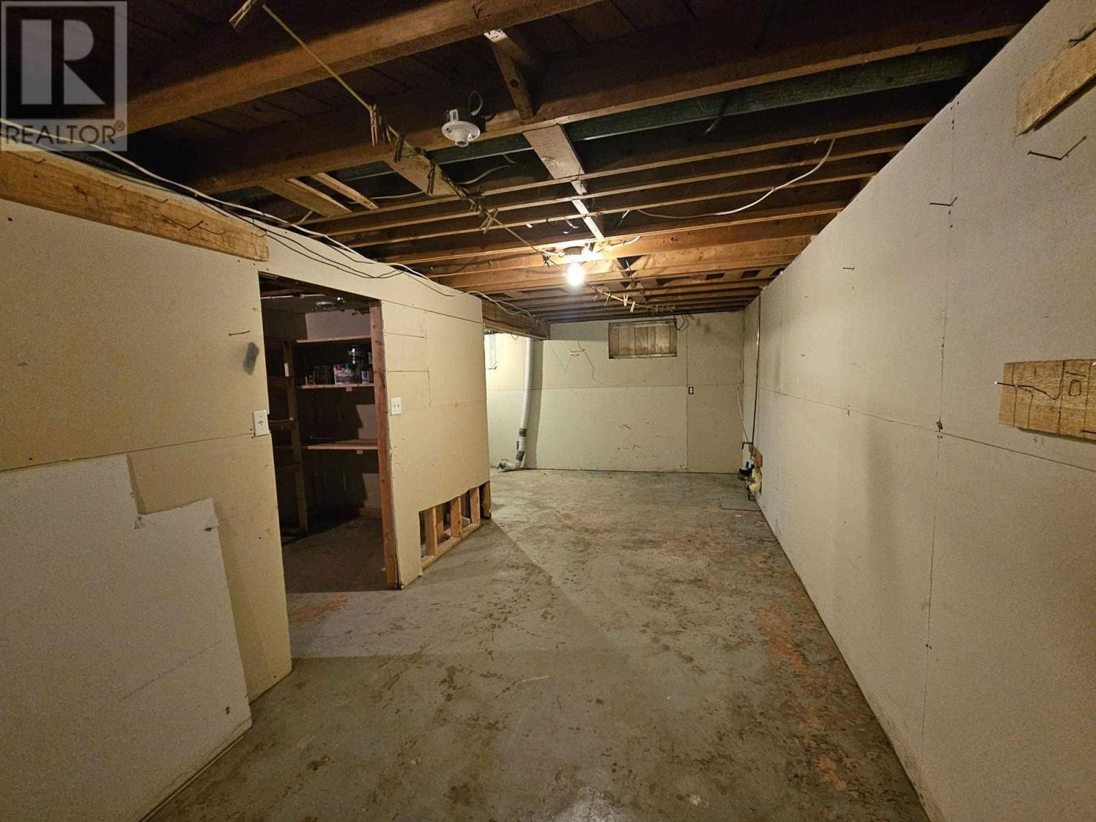 10 KINGFISHER PL Image 18