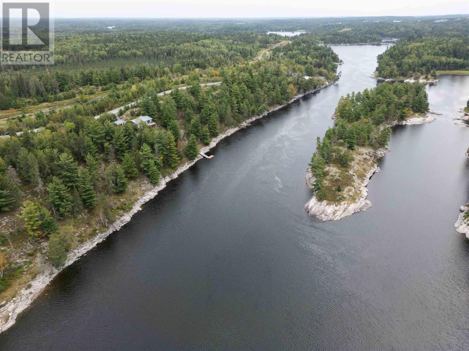 4 PETERSON DR Image 36