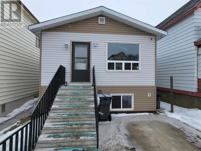 522 Mcintosh St THUNDER BAY, Ontario