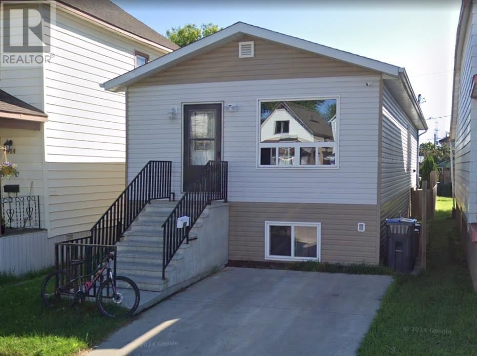 522 Mcintosh St THUNDER BAY, Ontario